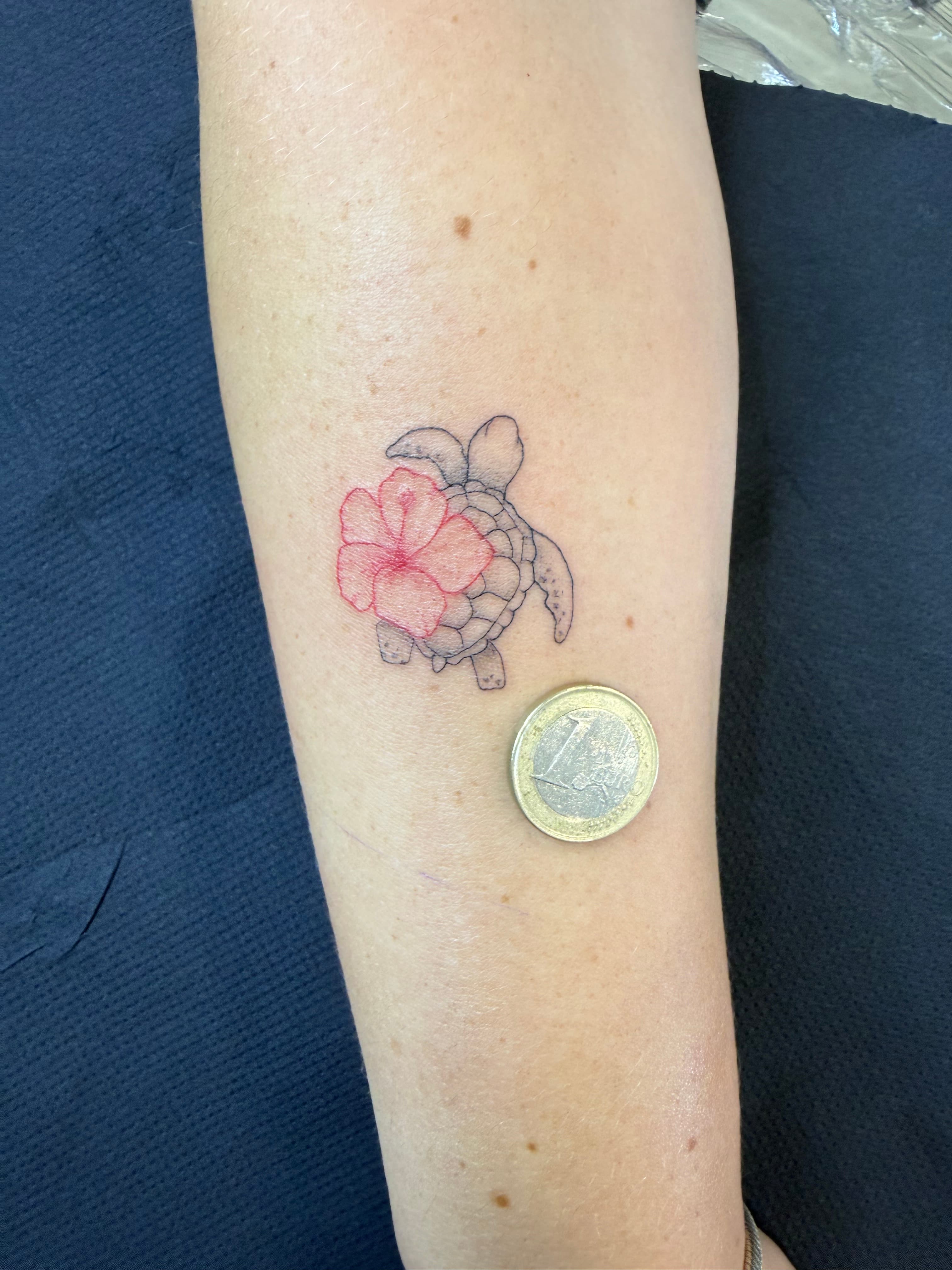 Tatouage par Borikoi, tatoueur à Saint-Denis