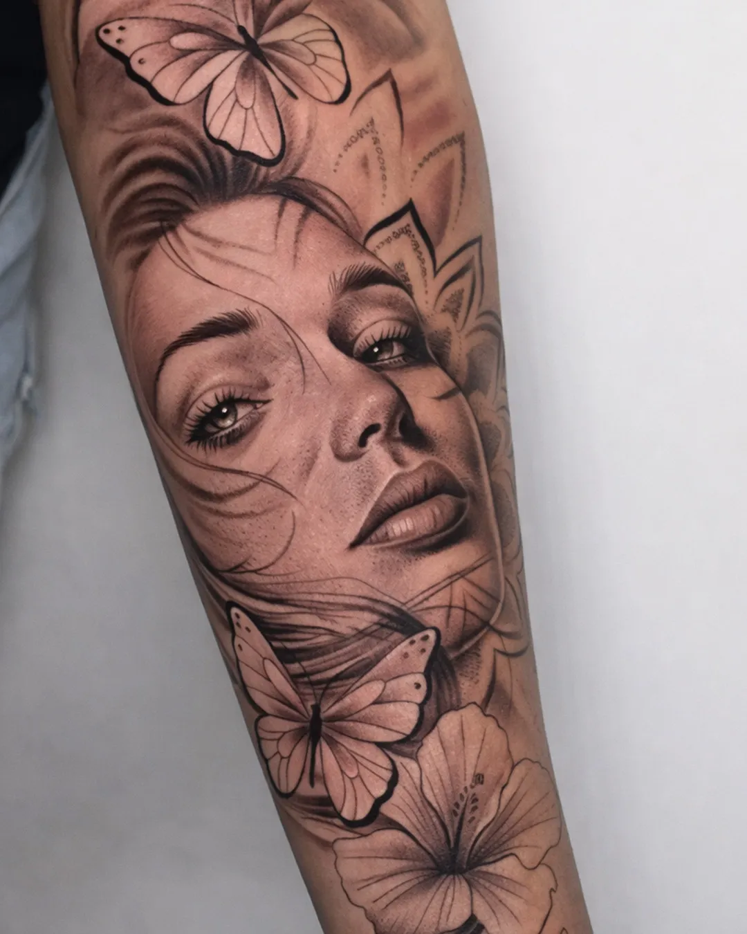 Tatouage par Jordan JM, tatoueur à Saint-Denis